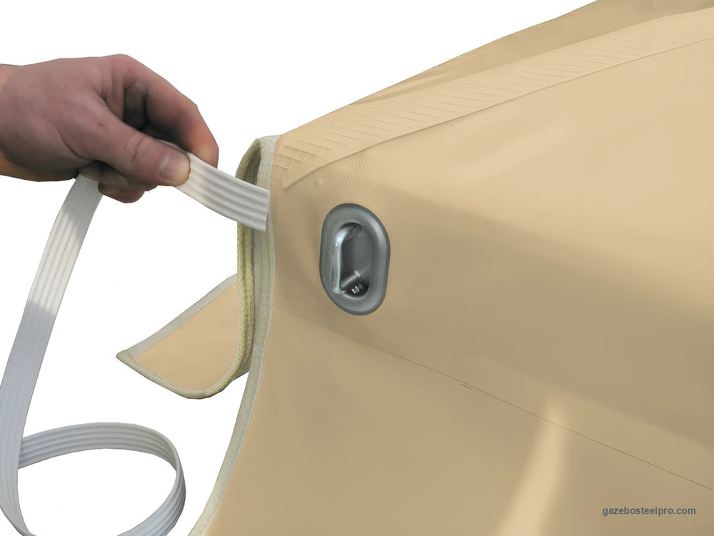 Angolo del telo in PVC 650 lucido color beige 1014, con l'occhiello e la cinghia