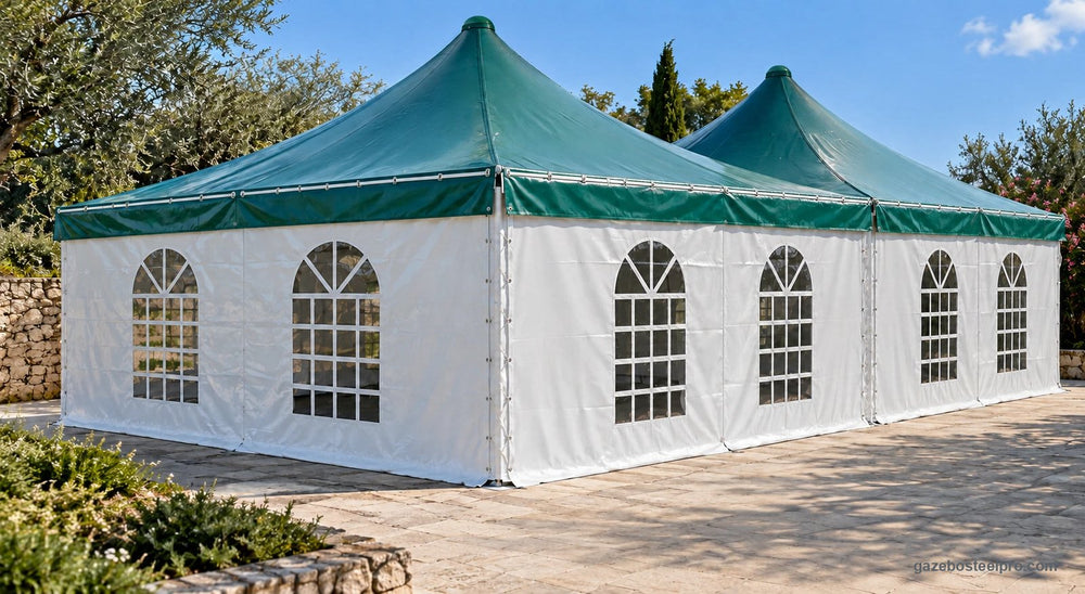Due gazebo Airone Basic uniti con la gronda, tetto verde e pareti in PVC bianche con finestre ad arco