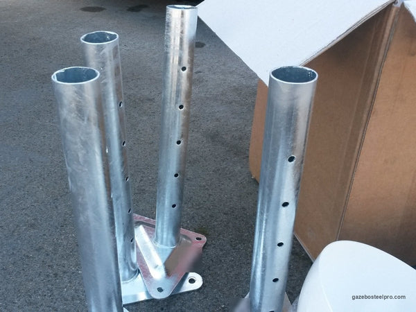 Montaggio dell'Airone Basic, passo 2: piedi con la piastra triangolare, foto vera